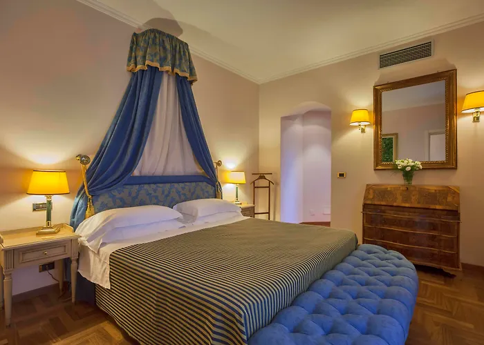 Grand Hotel Villa Politi